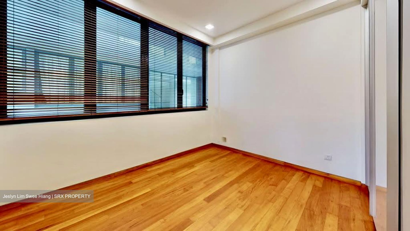 One Tree Hill (D10), Semi-Detached #565240531
